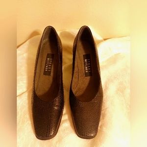 Stuart Weitzman faux animal skin black pump size 7 B vintage